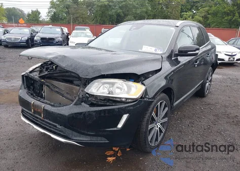 2015 Volvo Xc60 T6 из США, поврежденный, VIN YV4902RK4F2752706